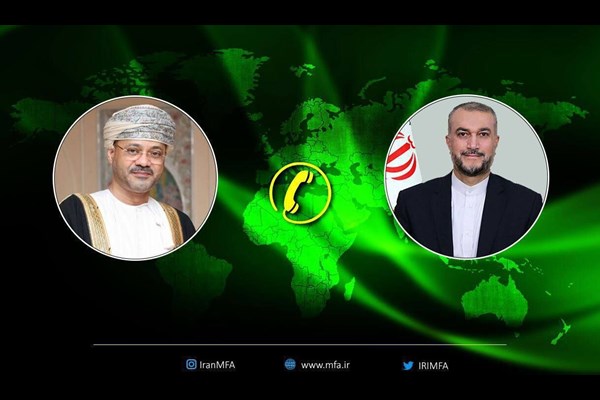 وزیران خارجه ایران و عمان تلفنی رایزنی کردند