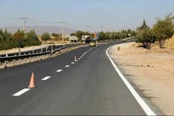 ۳۰۰ کیلومتر راه روستایی قم خط‌کشی شد