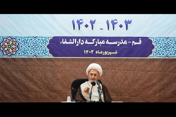 فرهنگ حوزه نباید دانشگاهی شود 