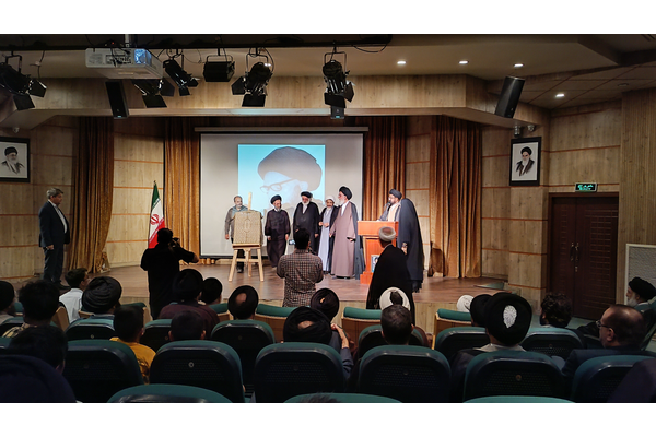  رونمایی از «سرو بی‌نشان» 