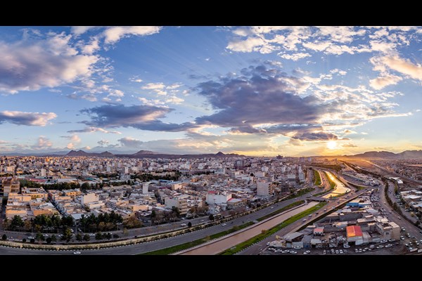 قم در مسیر پیشرفت