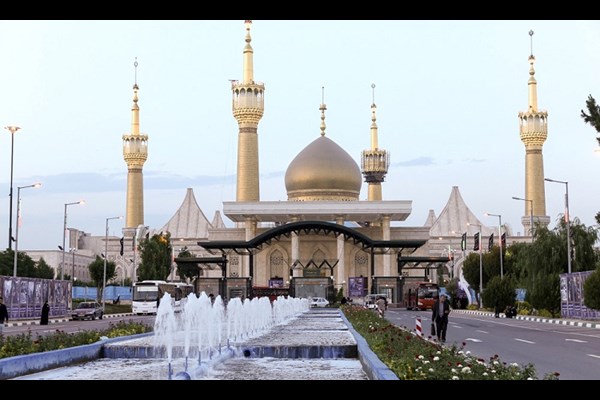 اعزام ۵۰۰ نوجوان قمی به حرم امام خمینی (ره) 