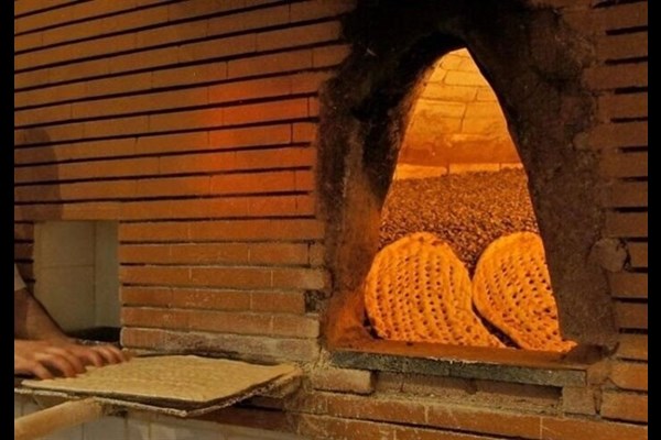 آرد موردنیاز واحدهای نانوایی قم در ایام نوروز تأمین شده است