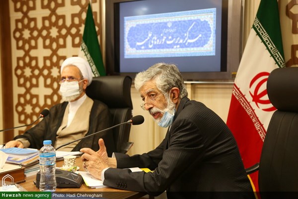 نباید بهانه دست جنجال کنندگان علیه رابطه حوزه و دانشگاه داد 