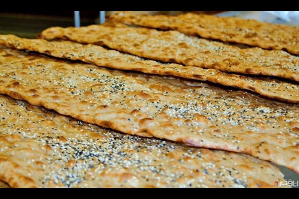 نان نانوای کم‌فروش در قم بریده شد