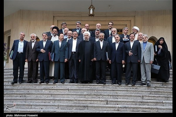  دولت روحانی چطور ۱۱ میلیون ایرانی را زیر خط فقر بُرد؟ 