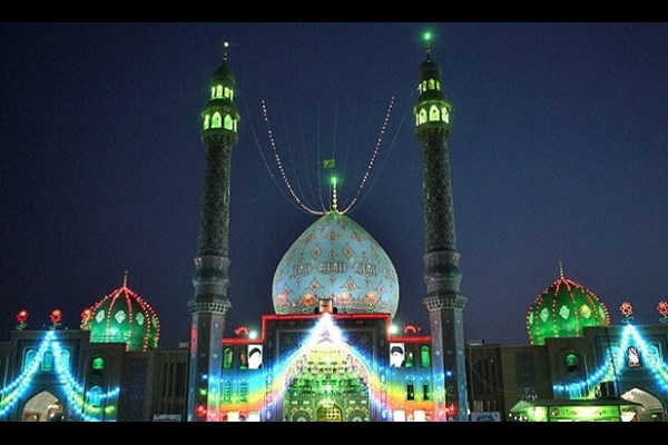 جشن میلاد منجی در ۴۰ بقعه شاخص قم برگزار می‌شود