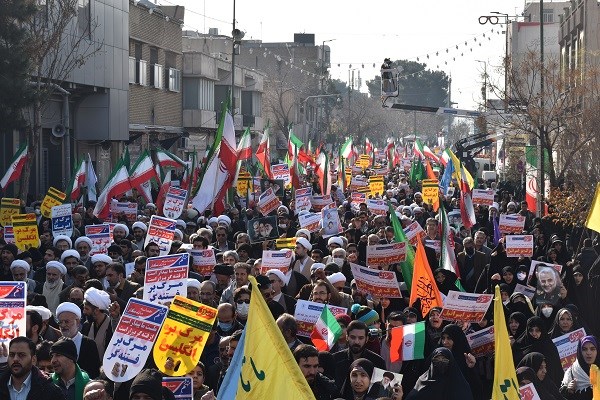 ببینید | راهپیمایی باشکوه مردم انقلابی قم در سالروز حماسه نهم دی