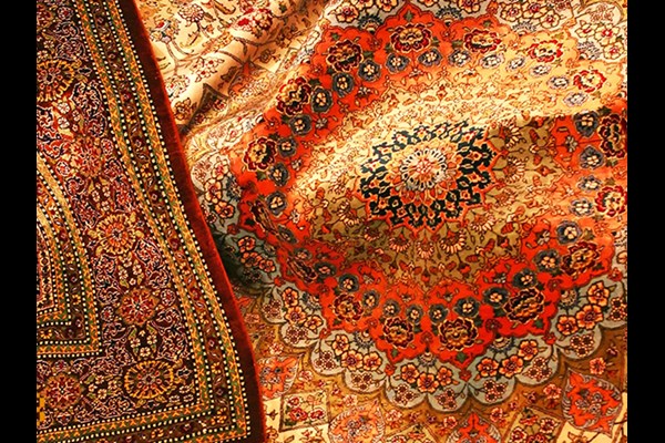 واگذاری مشروط نمایشگاه فرش قم 