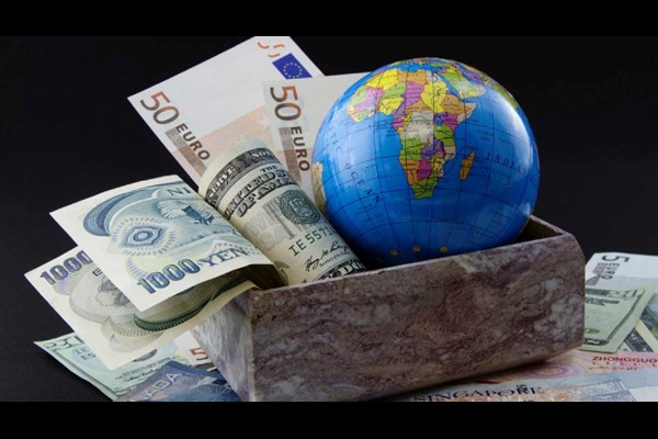  آمادگی صنایع قم برای جذب سرمایه‌گذاران خارجی