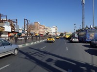 نرده‌کشی خیابان اراک شهر قم برای حفظ جان زائران/ امکان نصب پل عابر پیاده در خیابان اراک وجود ندارد+تصاویر